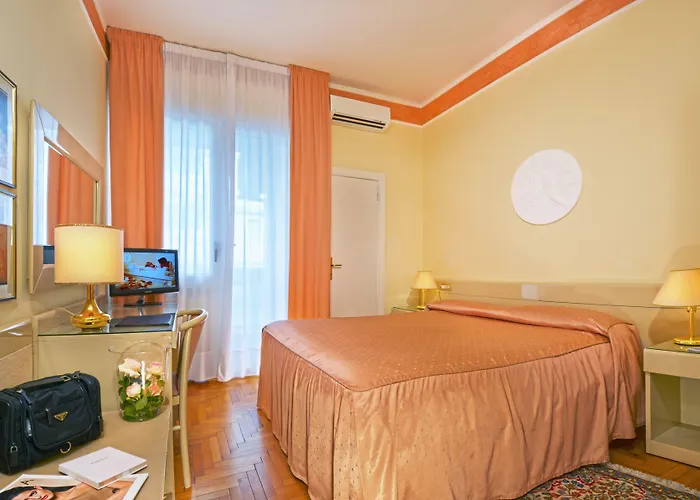 Отель Aurora Terme 3*