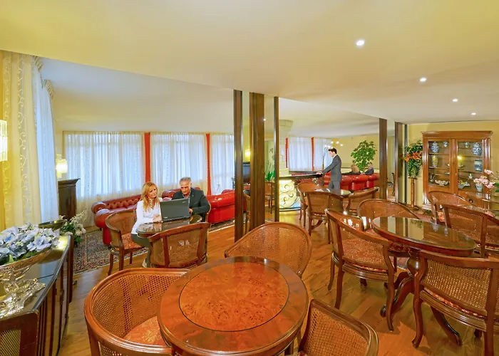 Отель Aurora Terme 3*