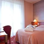 Aurora Terme 3* أبانو تيرمي