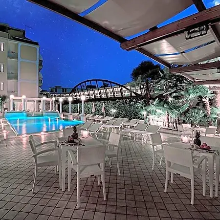 Ξενοδοχείο Aurora Terme 3*