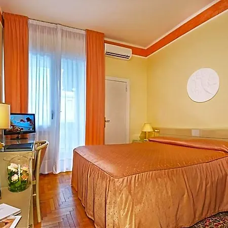 Aurora Terme 3*