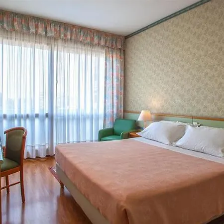 Aurora Terme ホテル