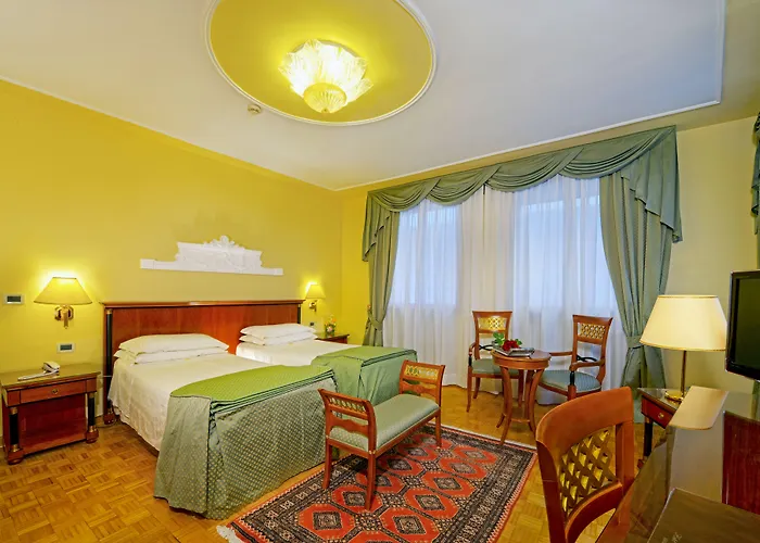 فندق Aurora Terme 3*